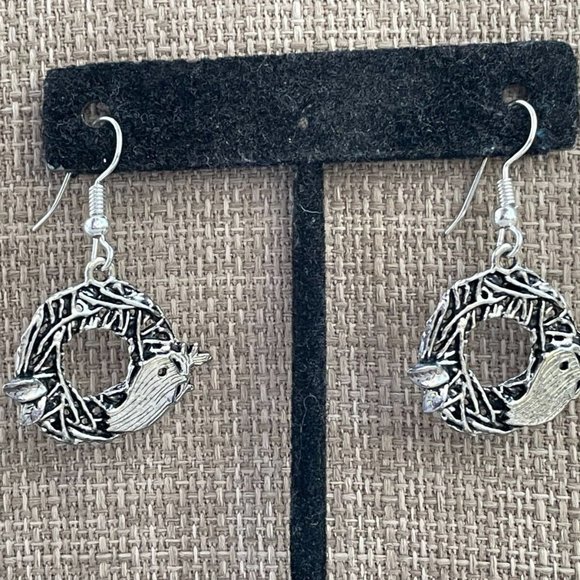 Jewelry - Women Earrings Silver Tone Fashion Jewelry Bird Earrings
